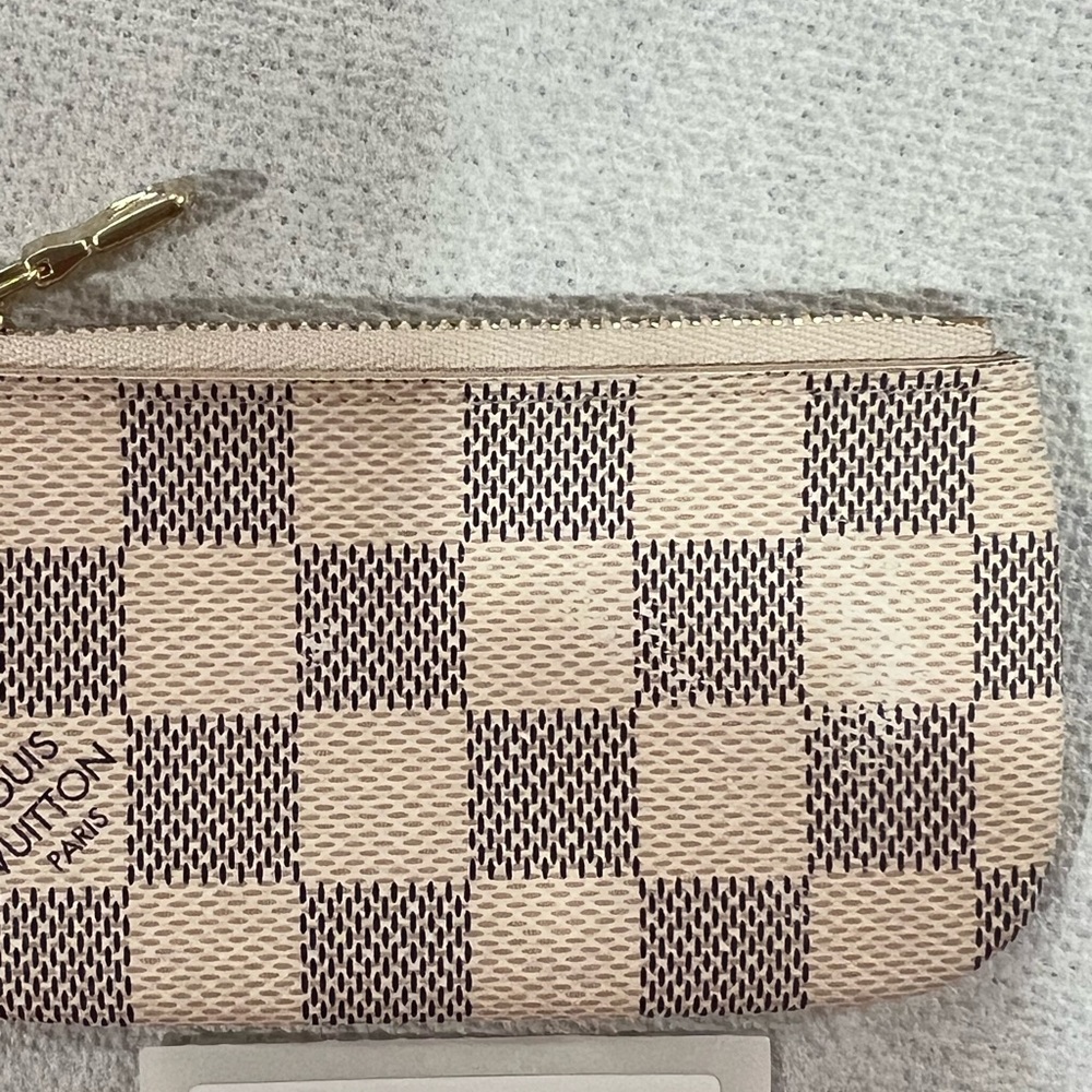 Rare Authentic Louis Vuitton Key Pouch In Damier Azur GUC - Picture 13 of 15